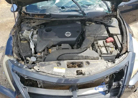 2014 Nissan Altima 2.5 from USA, damaged, VIN 1N4AL3AP3EC286673